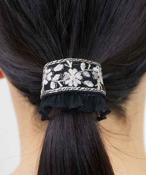 ゾーラ　embroidery cuff 40  ヘアーカフス　ヘアカフ　ピンク embroidery cuff 2 ヘアーカフス：zoule（ゾーラ） - gargle