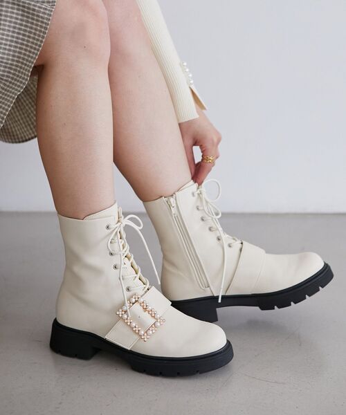 MAJESTIC LEGON（マジェスティックレゴン） ブーツ パールバックル