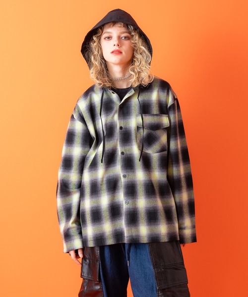 シャツ a.p.o.v. オンブレチェックフーディーネルシャツジャケット