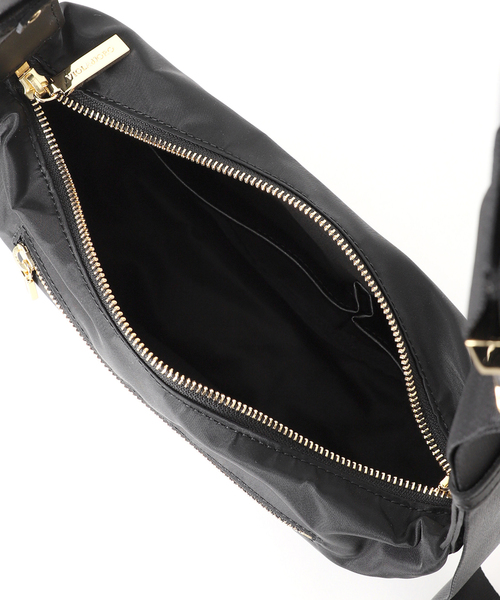 25S/S新作▼ VIOLAd’ORO / BIANCA ナイロンショルダー　黒 ヴィオラドーロのBIANCA ナイロンショルダーバッグ | 送料無料