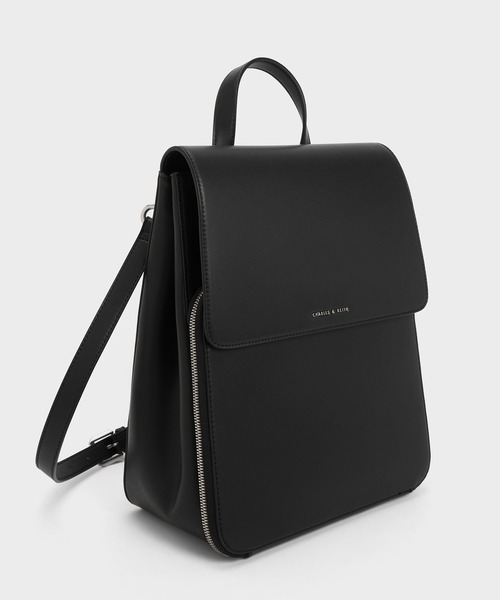 CHARLES & KEITH リュック ブラック 【元旦のみ値下げ中】 CHARLES ＆ KEITH（チャールズ&キース） 「CHARLES & KEITH」 リュック