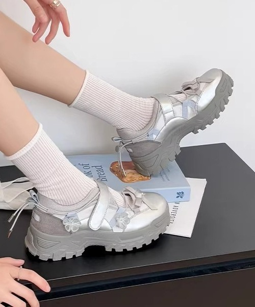 gossip!ロサンゼルス スニーカー 「Y2Kガーリー」レトロリボンベルクロ
