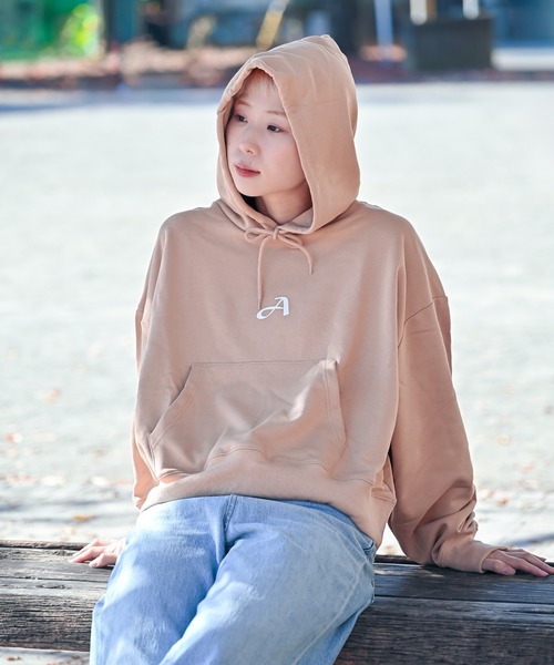 【りぃ様❤︎お取り置き】遮光パーカー　ベージュ　パーカーのみ Alite cloth（アリーテクロス） パーカー ワンポイントプリント