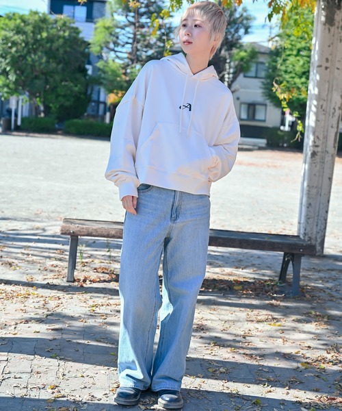Alite cloth（アリーテクロス） パーカー ワンポイントプリント