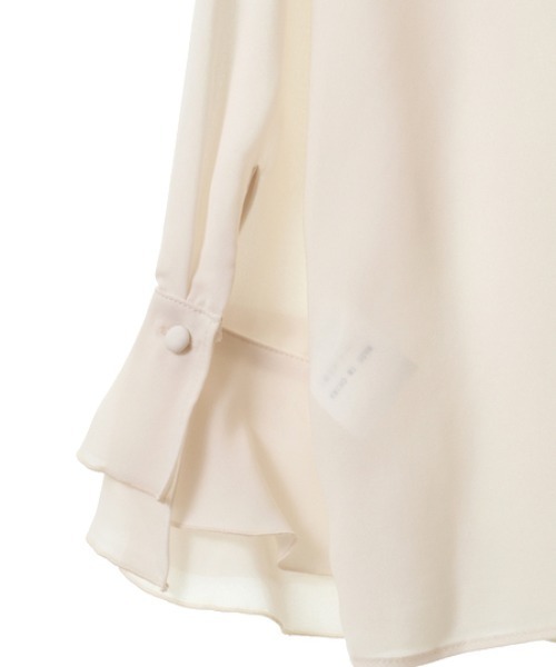 INGEBORG（インゲボルグ） ブラウス シャツ コサージュ付きフリル