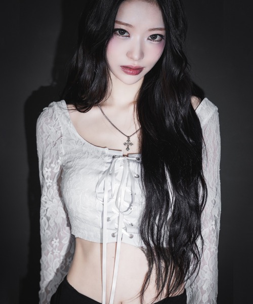【極美品】Fete　エリザコルセットトップス　リボン付トップス　Mサイズ　白 再販!!】Eliza Corset Tops エリザ・コルセット・トップス