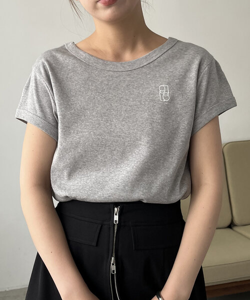 CAPRICIEUX LE MAGE ラウンドスリーブTシャツ CAPRICIEUX LE'MAGE tシャツ 「デイリー使いに」ラウンド