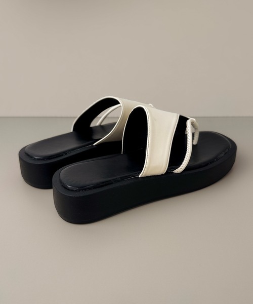 MAISON SELECT サンダル 6C43 厚底 モノトーン アシメトング