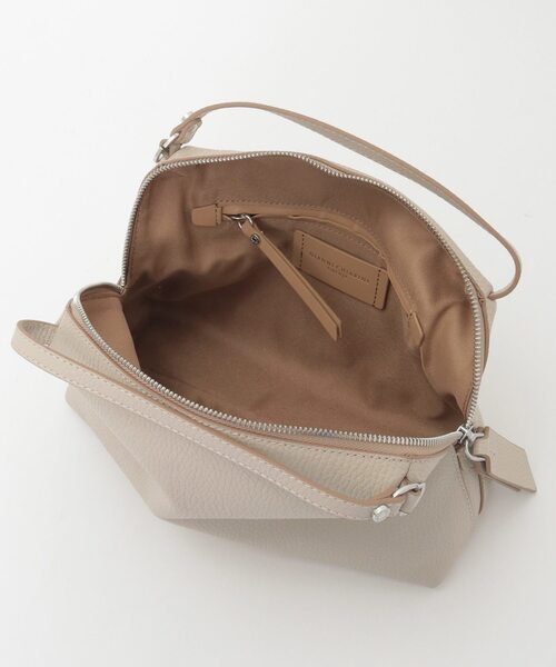 Tiara（ティアラ） ショルダーバッグ バッグ 「Gianni Chiarini