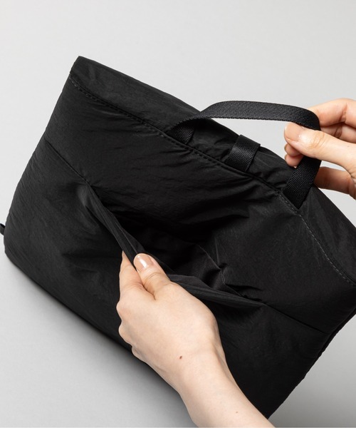 黒いナイロン製タブレットケース タブレットケース 「kuros'オリジナル」ふかふか塩縮ナイロン PCケース