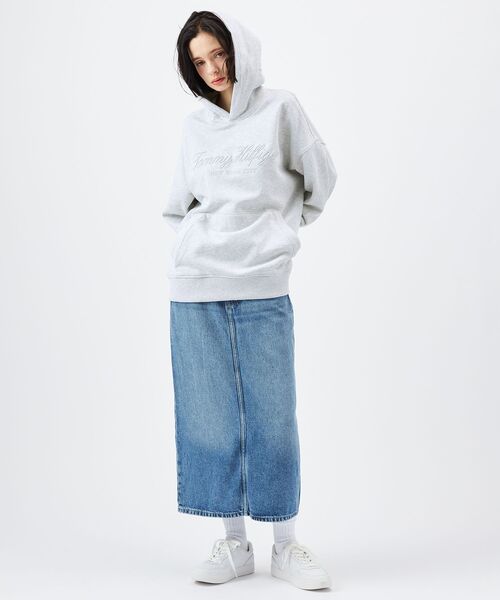 TOMMY HILFIGER（トミー・ヒルフィガー） パーカー 「オンライン限定
