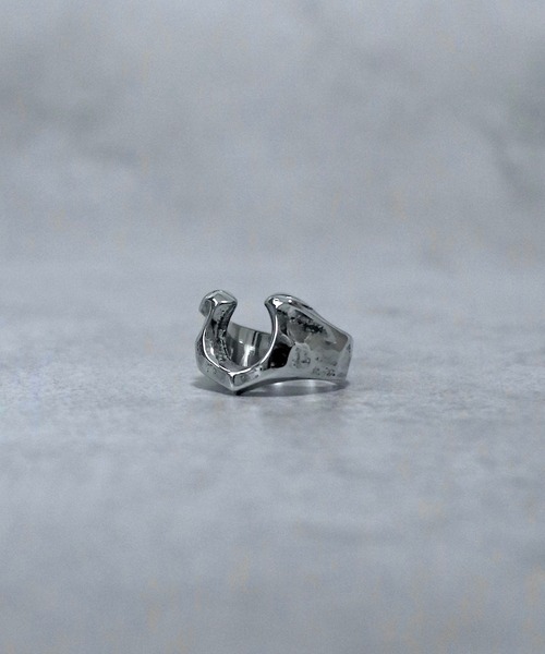 ARROWM 指輪 リング ホースシューリング メンズ レディース : ZOZOTOWN