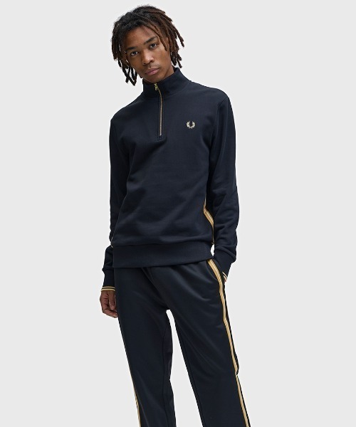 FRED PERRY(フレッドペリー) トレーナー スウェット Stripe Tape FRED PERRY(フレッドペリー) トレーナー スウェット Stripe Tape