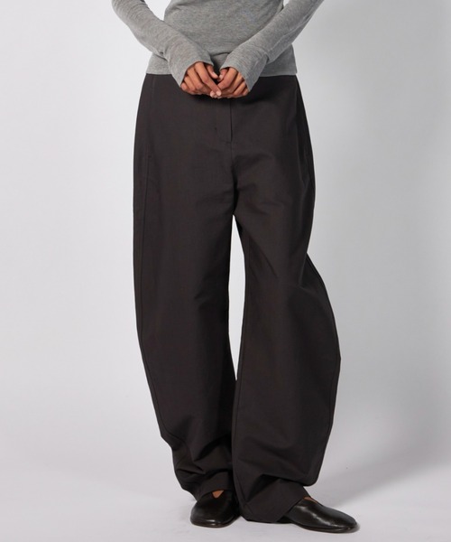AMOMENTO（アモーメント） パンツ AMOMENTO CURVED LONG PANTS