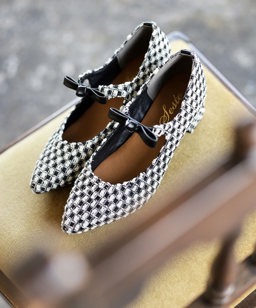 【Louboutin】ストラップ付きパンプス　メリージェーン SESTO パンプス リボンストラップミドルヒールポインテッドトゥ