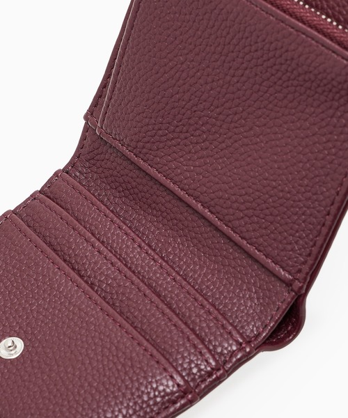 【A/X ArmaniExchange】カウレザー ミニスカート ミニメタルロゴ AXロゴ ミニショルダーバッグ | Armani Exchange