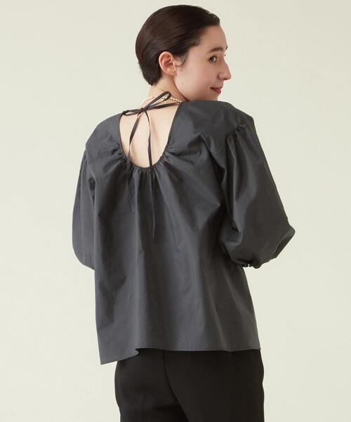 新品✨マルティニーク 定価2,5万円 ラッフルブラウス ブラック リネン martinique（マルティニーク） ブラウス シャツ martinique/クラッシュ