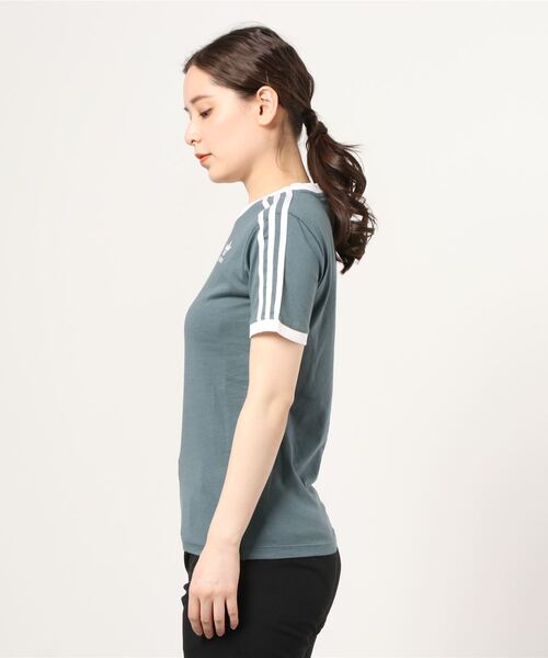 「adidas」 半袖Tシャツ MEDIUM ブラック WOMEN_画像2