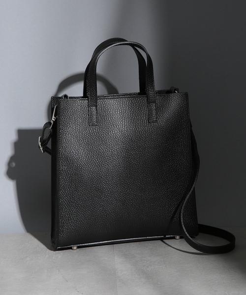 【未使用級】AULENTTI　2wayバッグ　ブラック　レザー AULENTTI / 2WAY レザー ショルダーバッグ