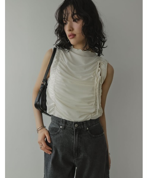最終価格！新品2024 URBANRESEARCHノーススリーブチュニック 最終価格！新品2024 URBANRESEARCHノーススリーブチュニック