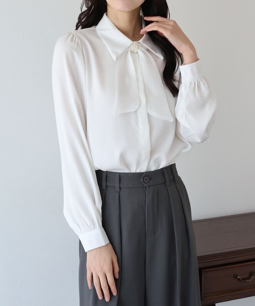 S リボン ネクタイ シャツ パール飾り ホワイト 長袖 ブラウス きれいめ Ⅳ 140-160]【卒服】リボンタイ付きピンタックブラウス （シャツ
