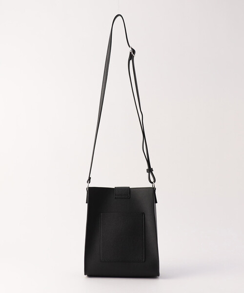 MONO COMME CA（モノコムサ） ショルダーバッグ バッグ ひねり金具