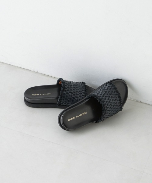 ANGEL ALARCON サンダル ALARCON/ラフィア フラットサンダル ANGEL ALARCON サンダル ALARCON/ラフィア フラットサンダル