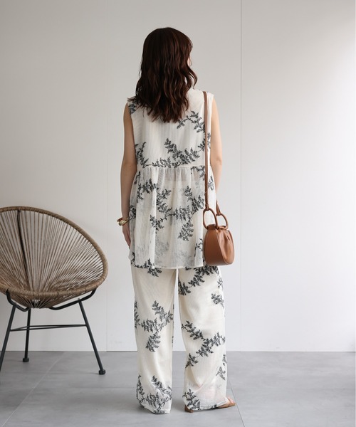 メッシュトップス　メッシュ花柄セットアップ ap retro 「セットアップ対応」リーフ柄刺繍メッシュペプラム
