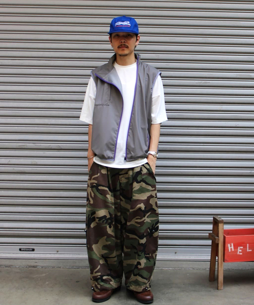 ジャケット・アウター MARMOT LIGHTWEIGHT NYLON VEST KSK WISMのコーディネートスナップ（TOGO）｜WISM（ウィズム