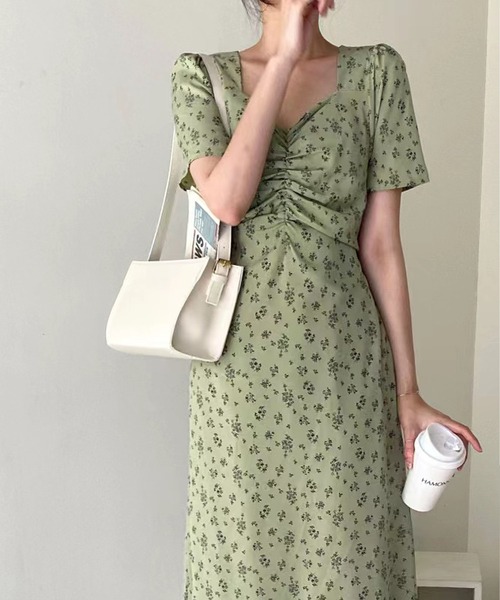 ワンピース バックオープン小花柄ワンピース : ZOZOTOWN Yahoo!店