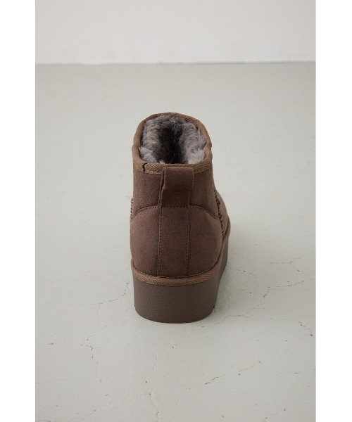 AZUL BY MOUSSY（アズールバイマウジー） ブーツ 厚底ムートンショート