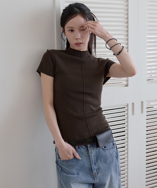 半袖ニット パフスリーブ バックボタン UNE MANSION（ユヌマンション） tシャツ 半袖 ハーフネックセンター