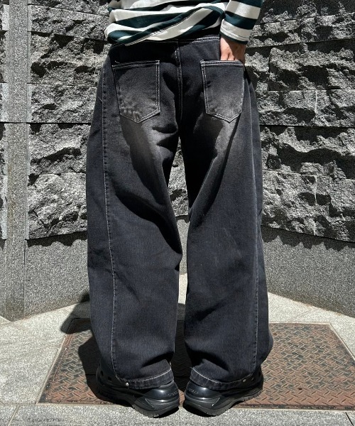 「Chikashitsu +」 デニムパンツ S ブラック メンズの画像