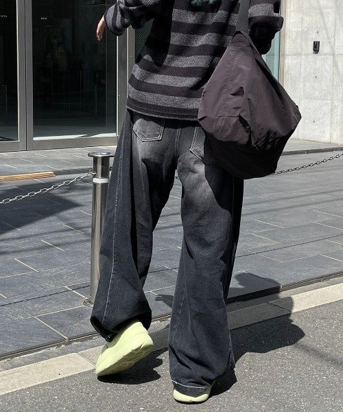 「Chikashitsu +」 デニムパンツ S ブラック メンズの画像