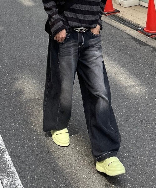 「Chikashitsu +」 デニムパンツ S ブラック メンズの画像