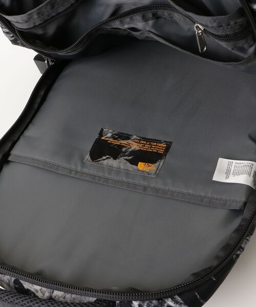 「THE NORTH FACE」 リュック - グレー レディースの画像