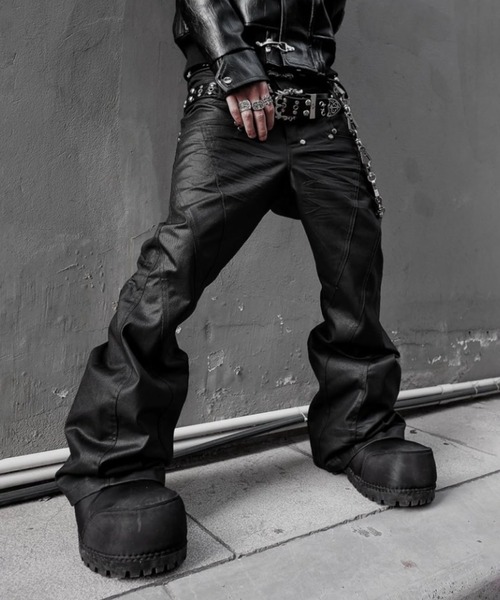 【新品タグ付】Y2K RICHMOND リッチモンド　フレアデニムパンツ　24 RICH ワイドパンツ ジーンズ 「RICH」Machine-wax Flare Pant