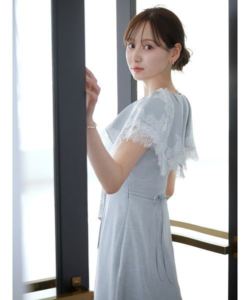 SNIDEL（スナイデル） ワンピース ヘムレースフリルカラーワンピース