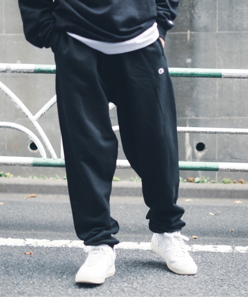 Champion CreepyNuts ブラックスウェットズボン Champion（チャンピオン） スウェットパンツ X-LARGE ブラック メンズ