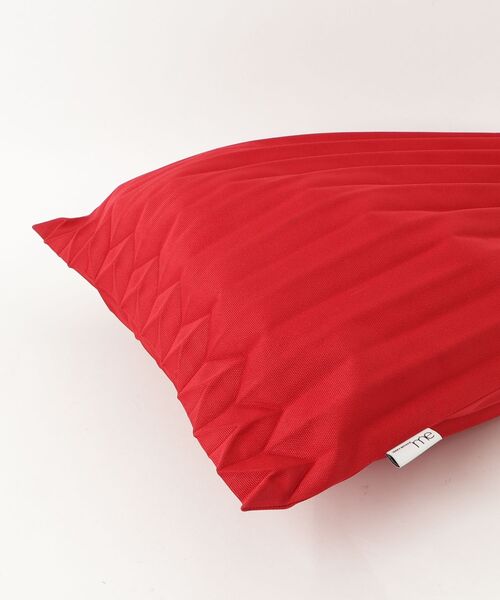 me ISSEY MIYAKE 「me by MIYAKE」 TRUNK PLEATS BAG 12 - レッド 