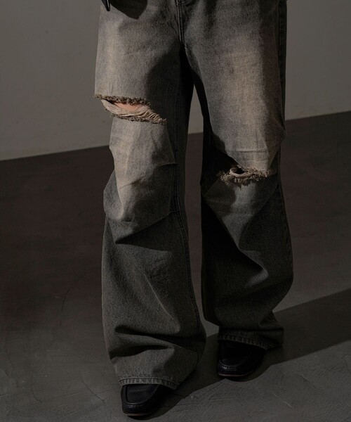 PUBLUX（パブリュクス） ジーンズ Damaged Straight Crash Denim