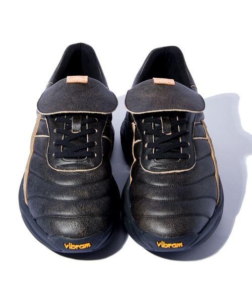 glambレザースニーカー美品 glamb スニーカー Crack Leather Sneakers / クラックレザー