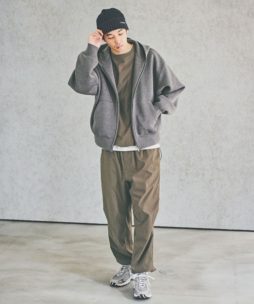 BAYFLOW（ベイフロー） パーカー ビッグクッションダブルZIPパーカー