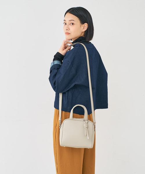 collex（コレックス） ボストンバッグ チャーム付き 2WAYキューブ