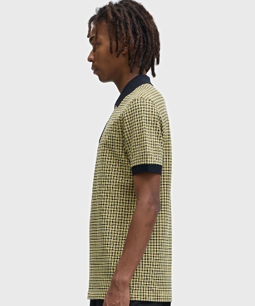 FRED PERRY（フレッドペリー） ポロシャツ 半袖 Cross Print Polo