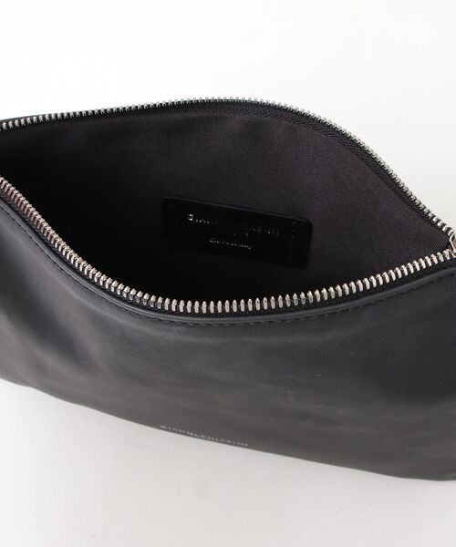 「GIANNI CHIARINI」 クラッチバッグ FREE ベージュ レディースの画像