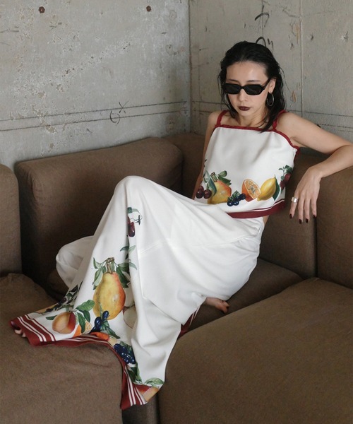キャミソール MEDI FRUIT SCARF PATTERN CAMI TOPの画像