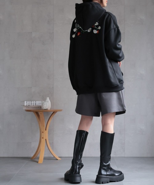 「CREARE -LINO-」 プルオーバーパーカー X-LARGE ブラック レディース_画像2