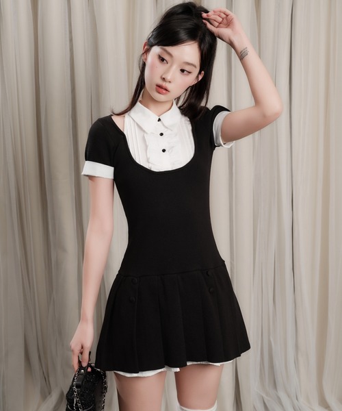 ANDWANG ワンピース 半袖 Grace Pleated Docking Mini Dress