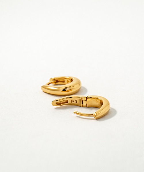 TOM WOOD（トムウッド） ピアス 「TOMWOOD」Liz Huggies ゴールド